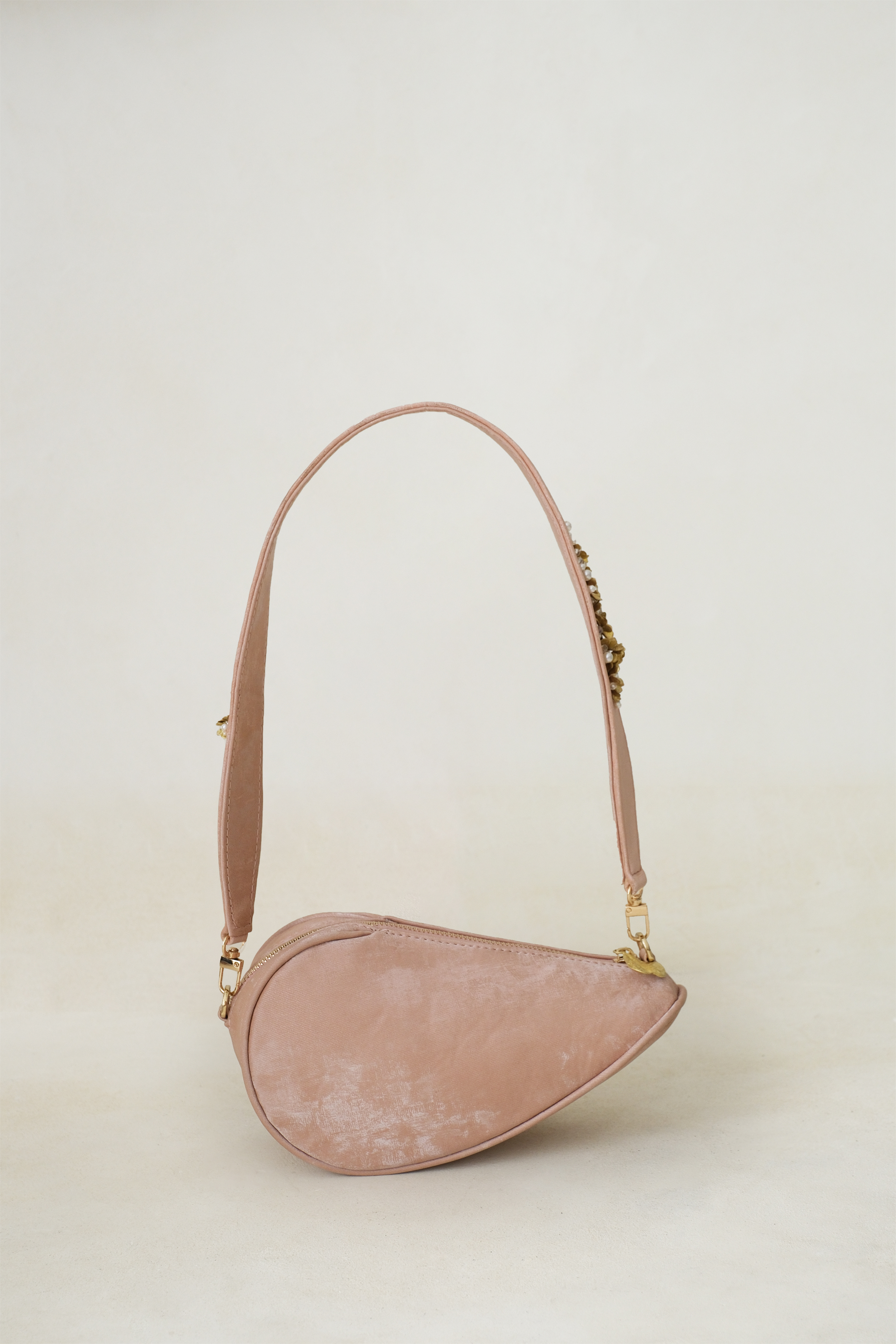 Petal in Soft Pink