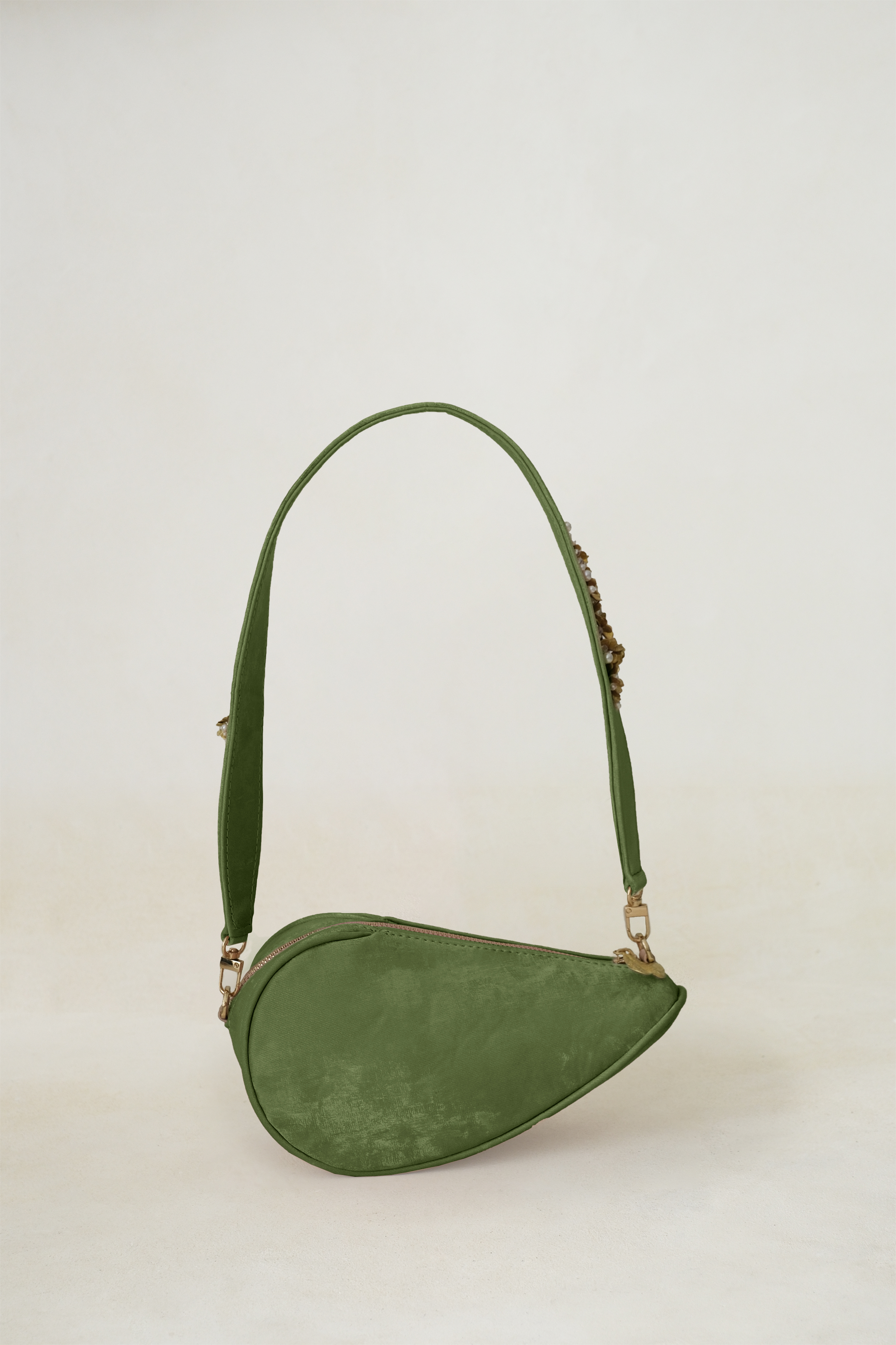 Petal in Green